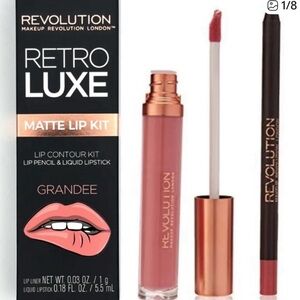 Revolution Retro Luxe Matte Lip Kit in Grandee